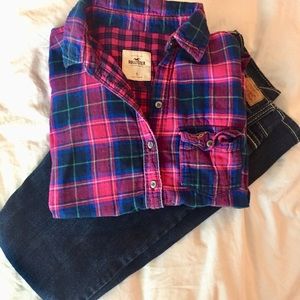 Hollister: Plaid
